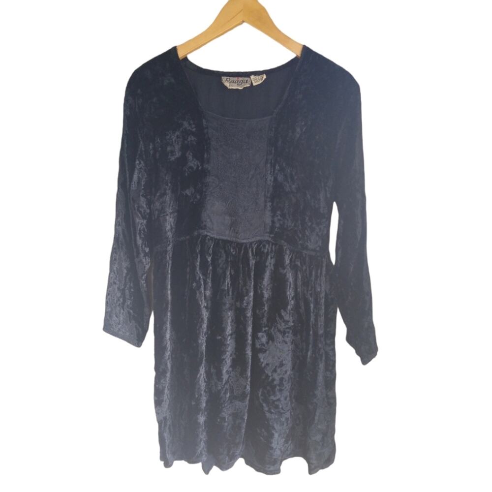 RAAGA Vintage M Crushed Velvet Embroidered Boho Top